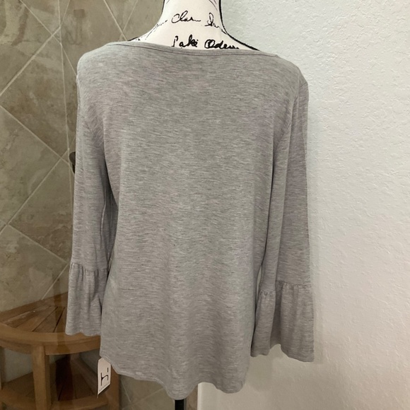 316- Hannah NWT Super Soft Gray Long Sleeve Top with Pearls, Size Large. - Picture 3 of 9